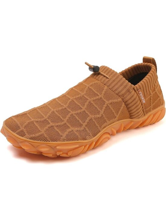 Athletic_Shoes